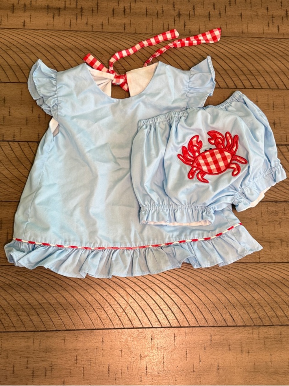 Light Blue Girls' Crab Appliqué Matching Set with Red Gingham Accent